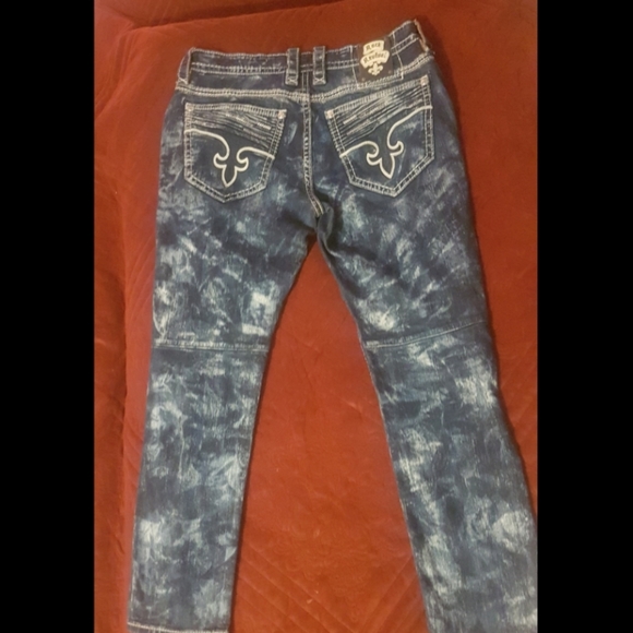 Sold - Picture 6 of 7